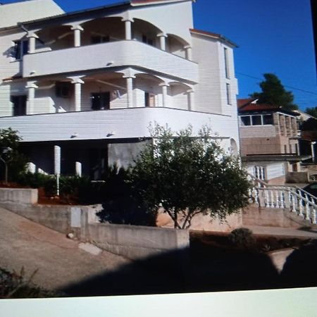 Apartment Ana Стоморска Экстерьер фото
