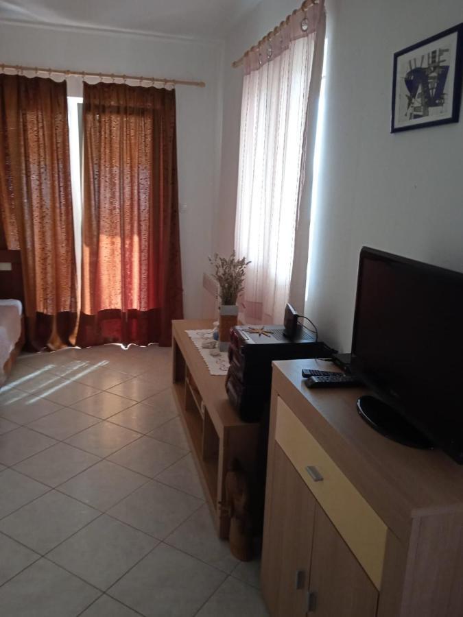 Apartment Ana Стоморска Экстерьер фото